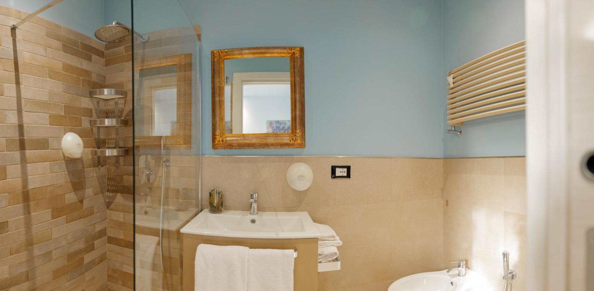 ראבנה 5Rooms מראה חיצוני תמונה
